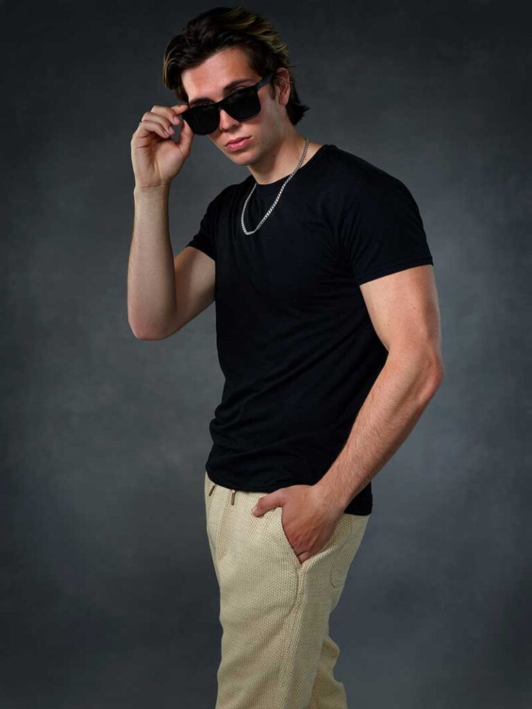 Become Model
